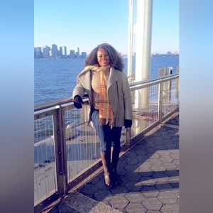 Meet your Posher, Nothabo